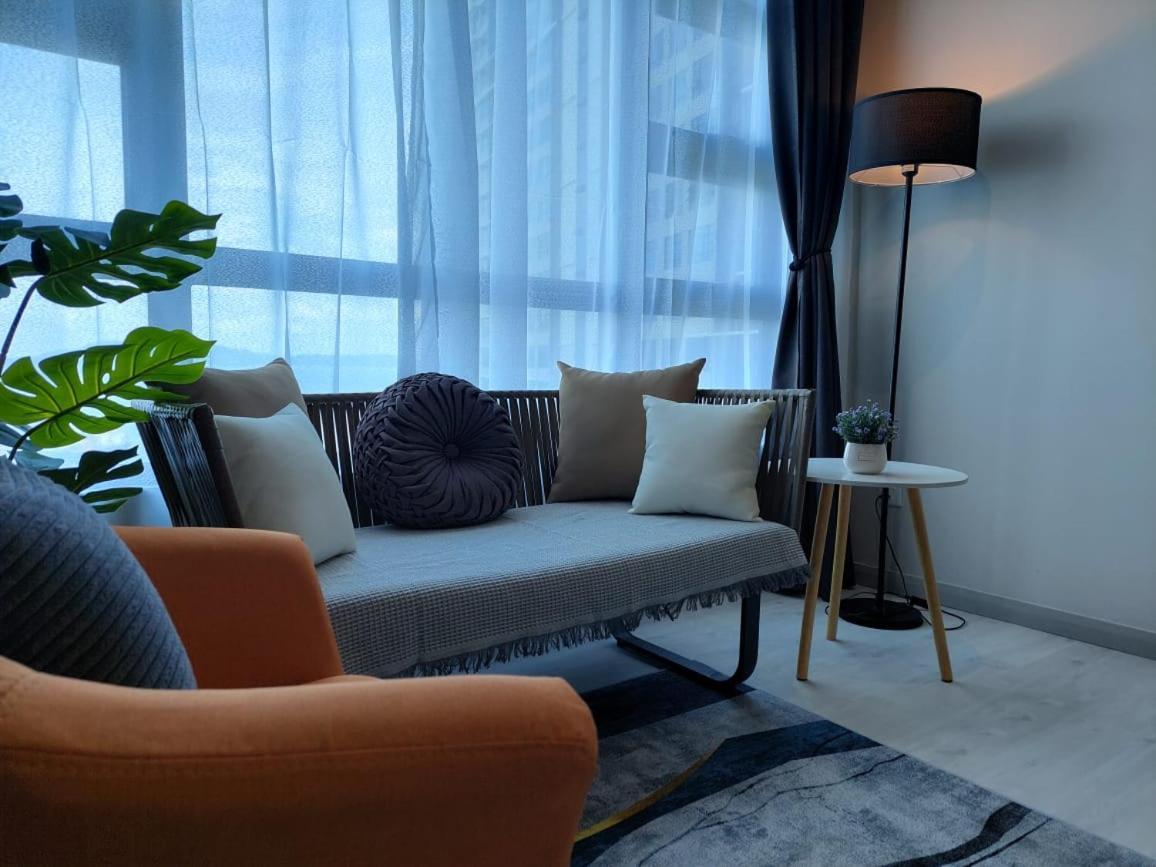 J'Stay Seaview Suite Jesselton Quay Kota Kinabalu Exterior photo