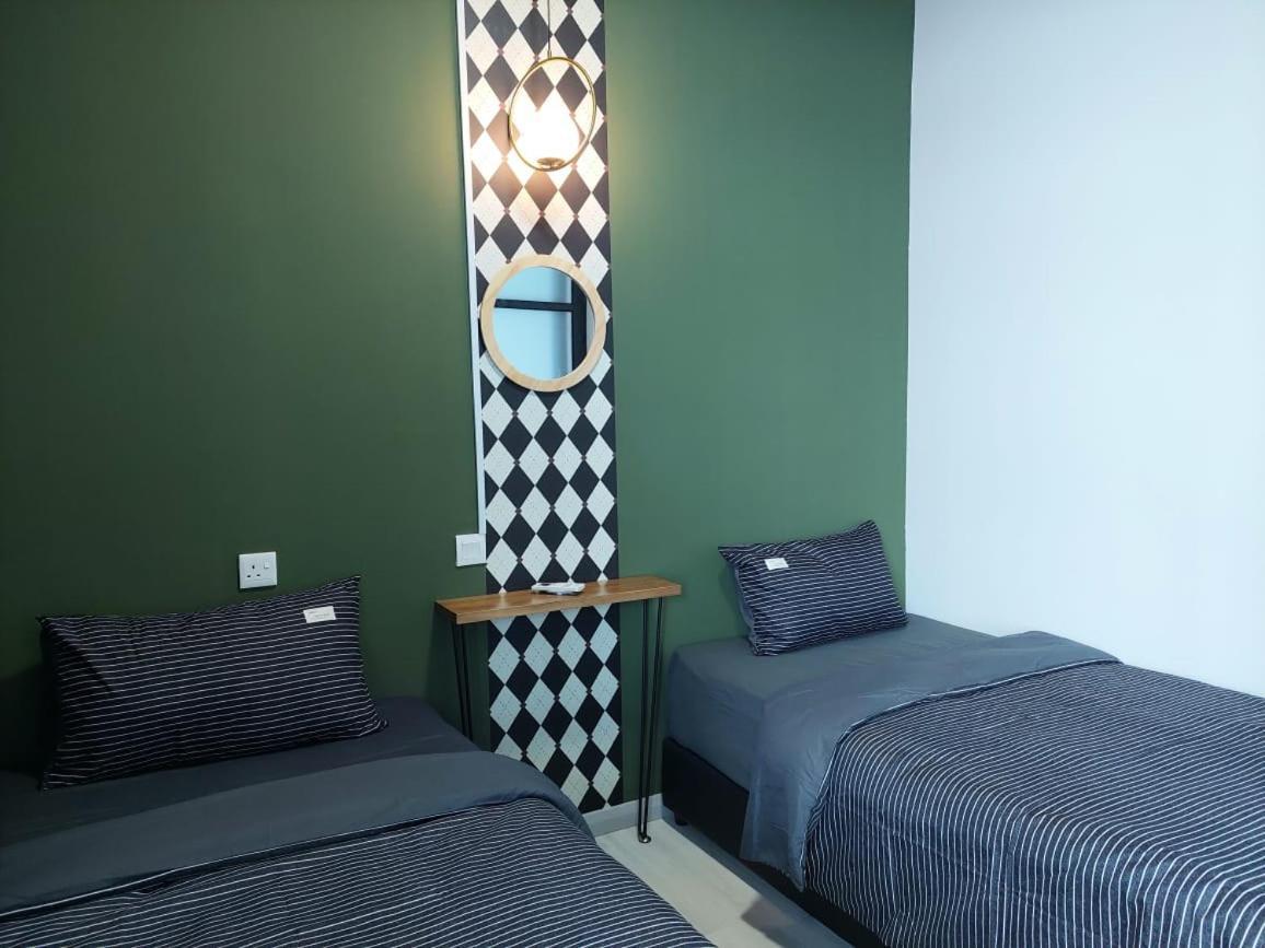 J'Stay Seaview Suite Jesselton Quay Kota Kinabalu Exterior photo